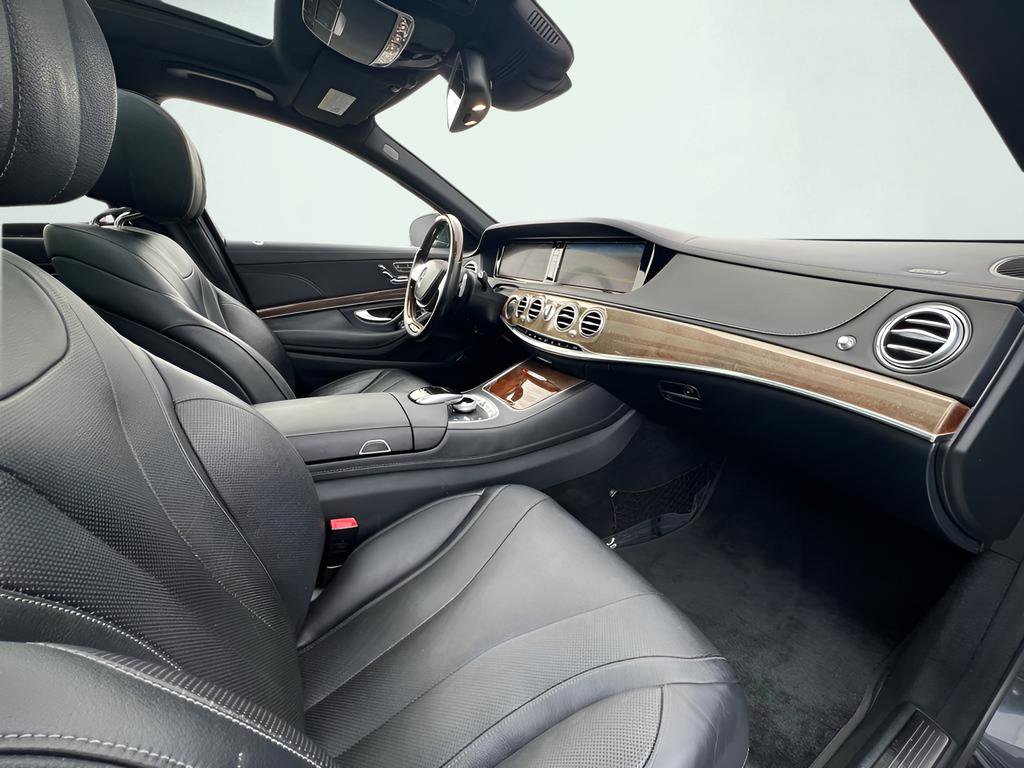 Used 2015 Mercedes-Benz S 550 4MATIC Sedan image 29