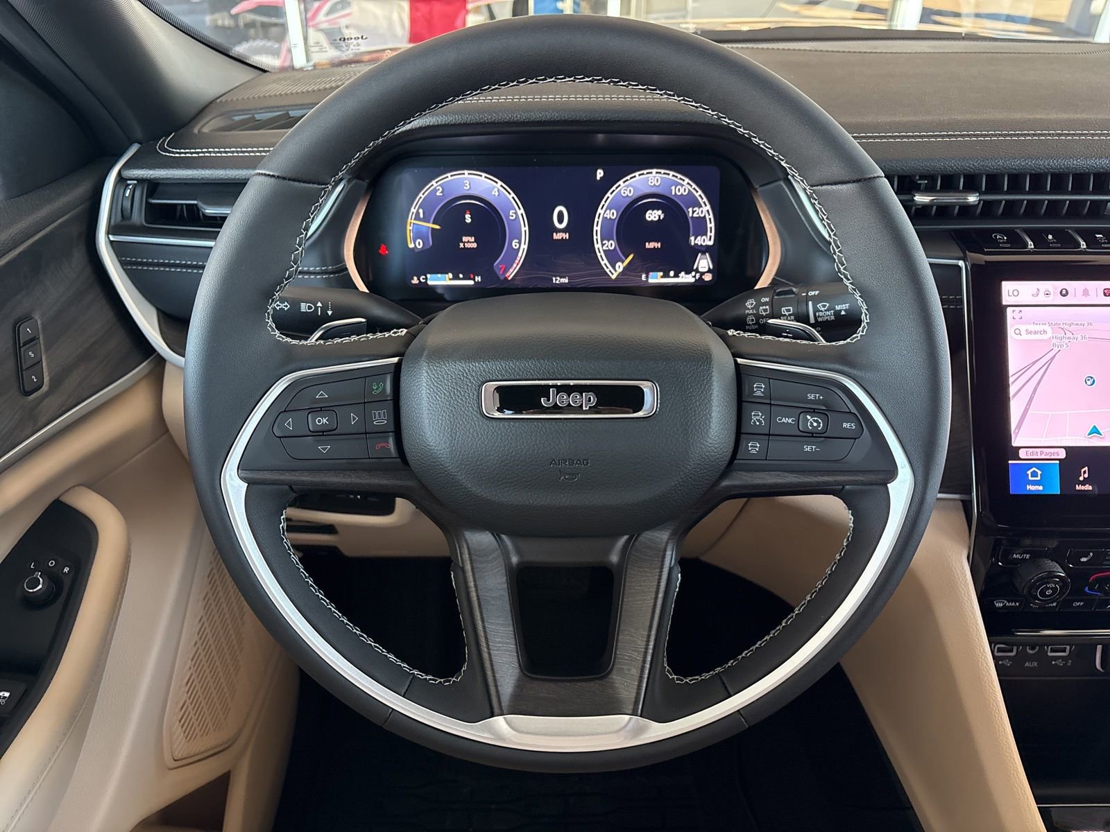 New 2025 Jeep Grand Cherokee Limited image 21