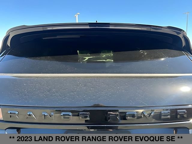 Used 2023 Land Rover Range Rover Evoque SE AWD/4WD image 15
