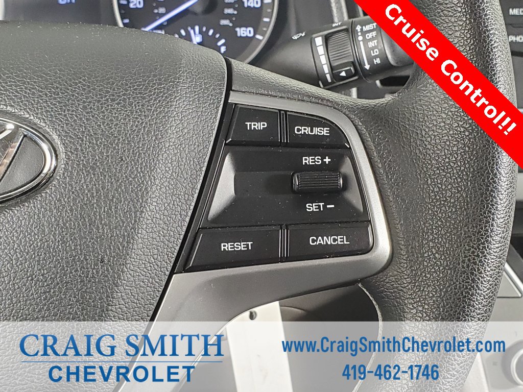 Used 2017 Hyundai Elantra SE w/ Cargo Package image 10