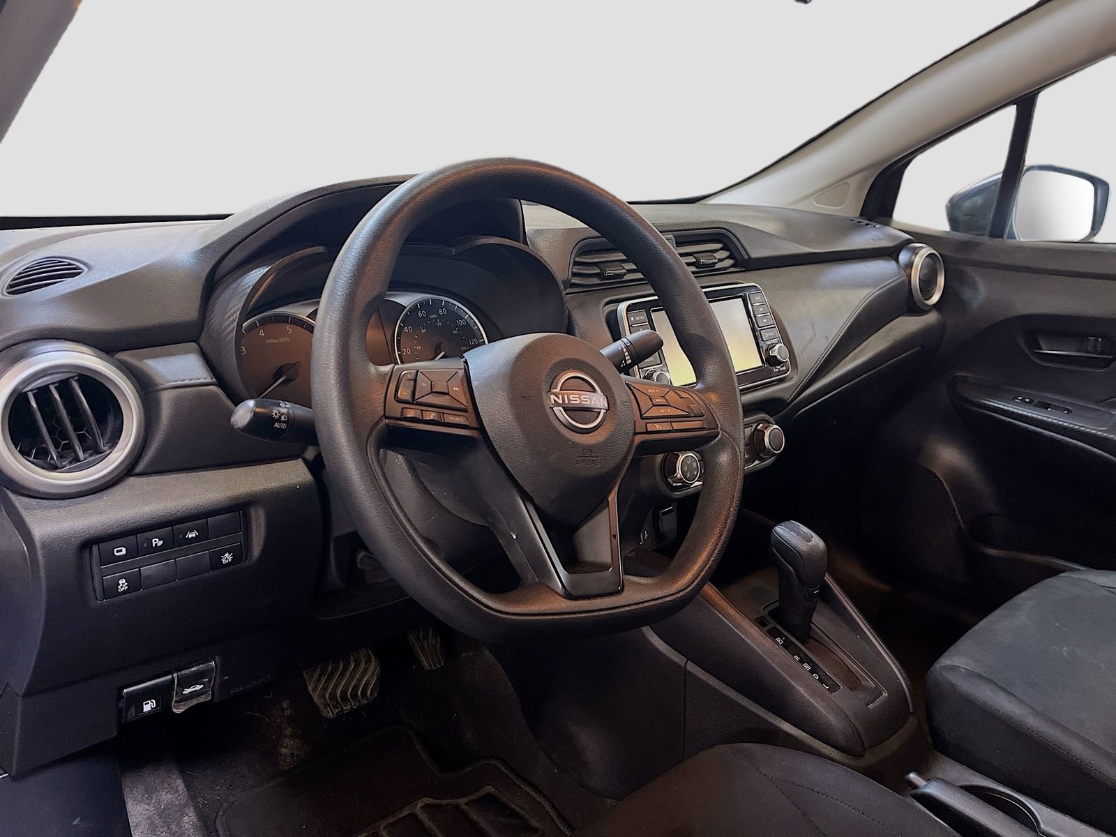 Used 2024 Nissan Versa S w/ S Plus Package image 9