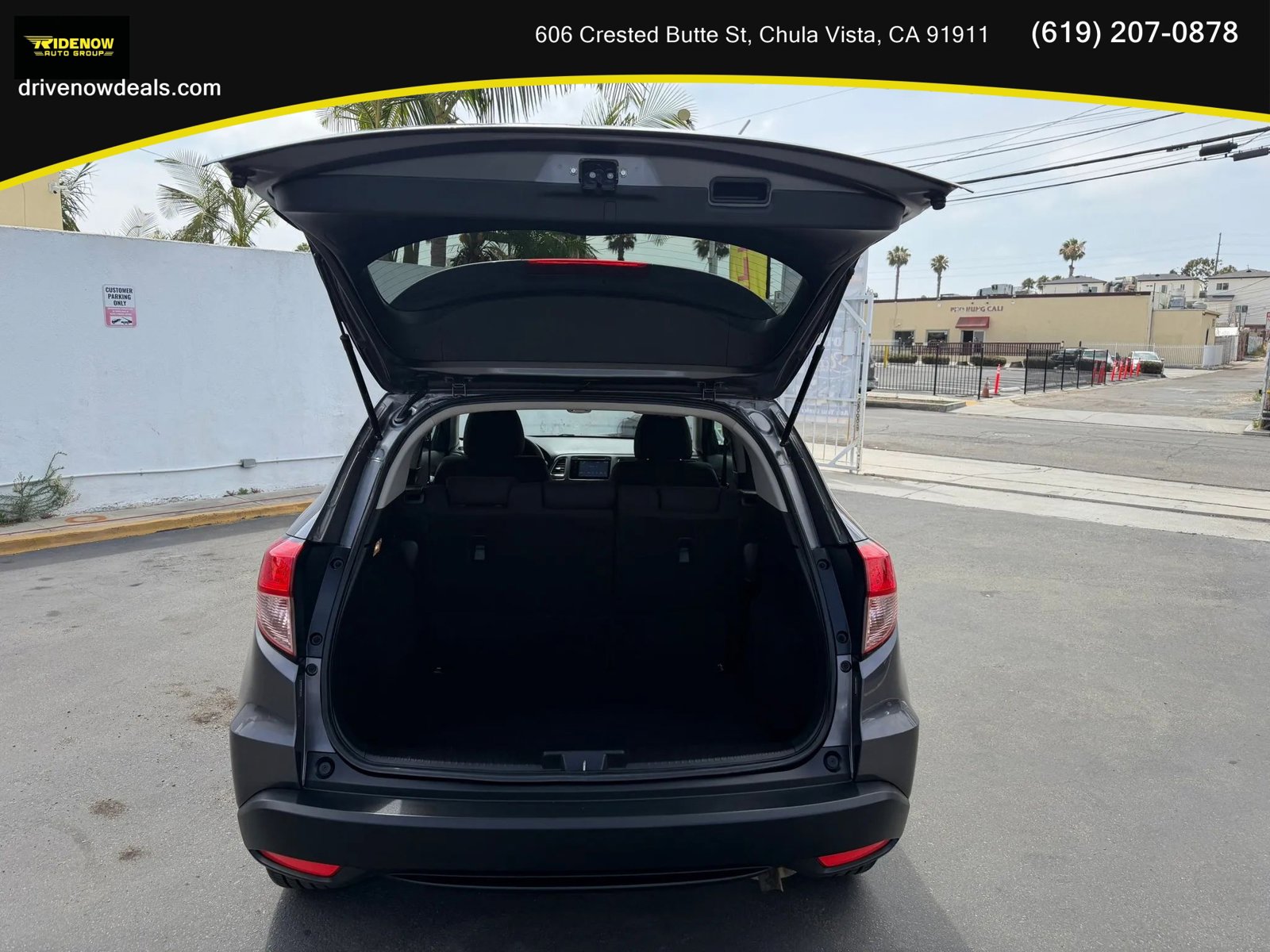 Used 2016 Honda HR-V EX image 9