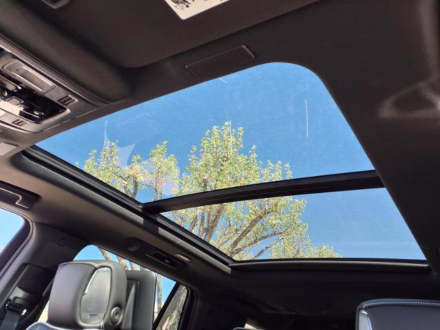 New 2026 GMC Yukon AT4 Ultimate image 5