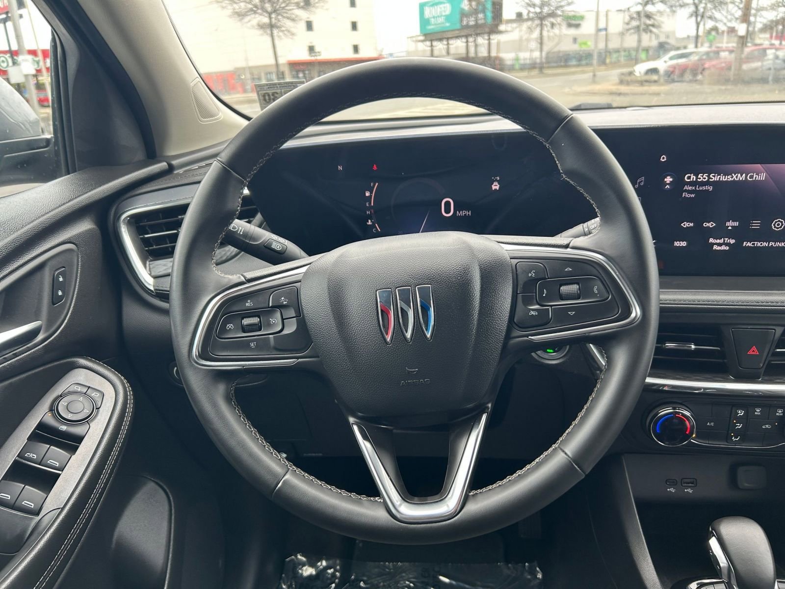 Used 2025 Buick Encore GX Preferred image 28