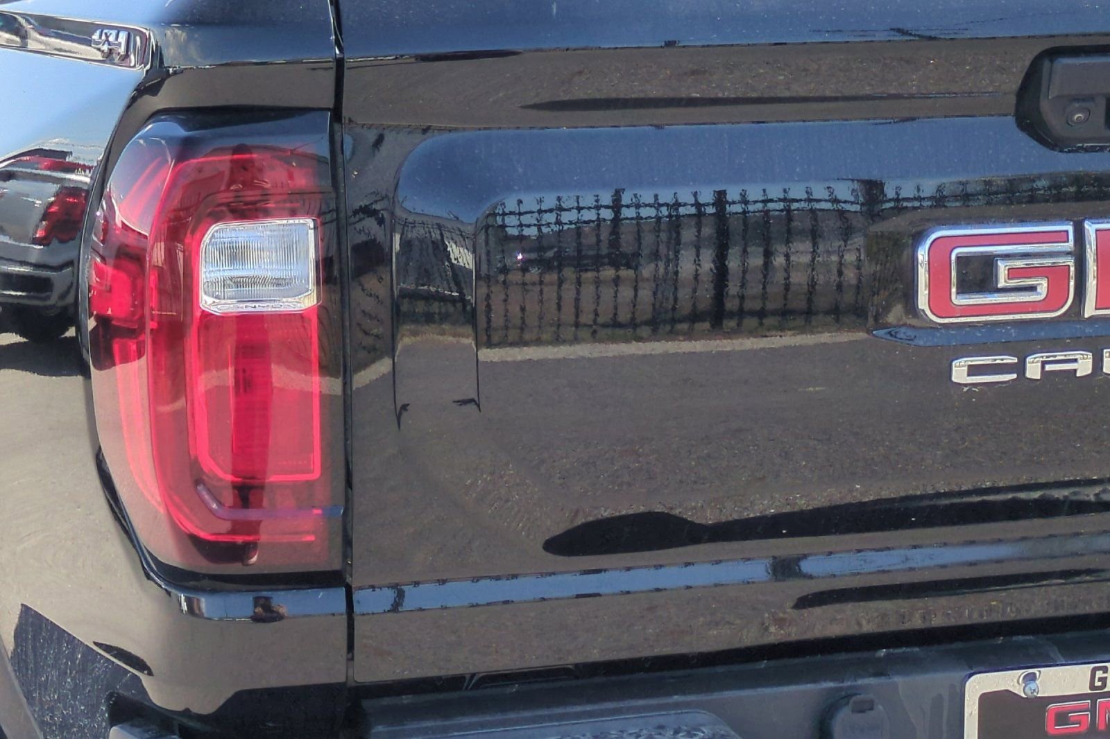 Used 2025 GMC Canyon Elevation AWD/4WD image 47