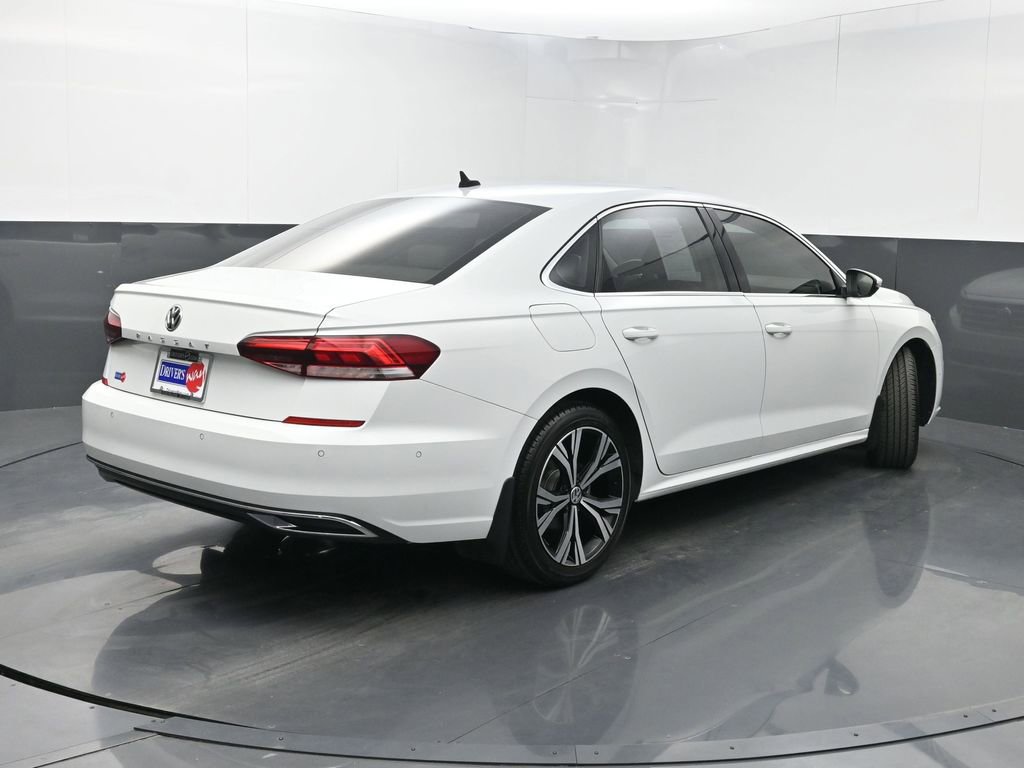 Used 2020 Volkswagen Passat 2.0T SEL image 23