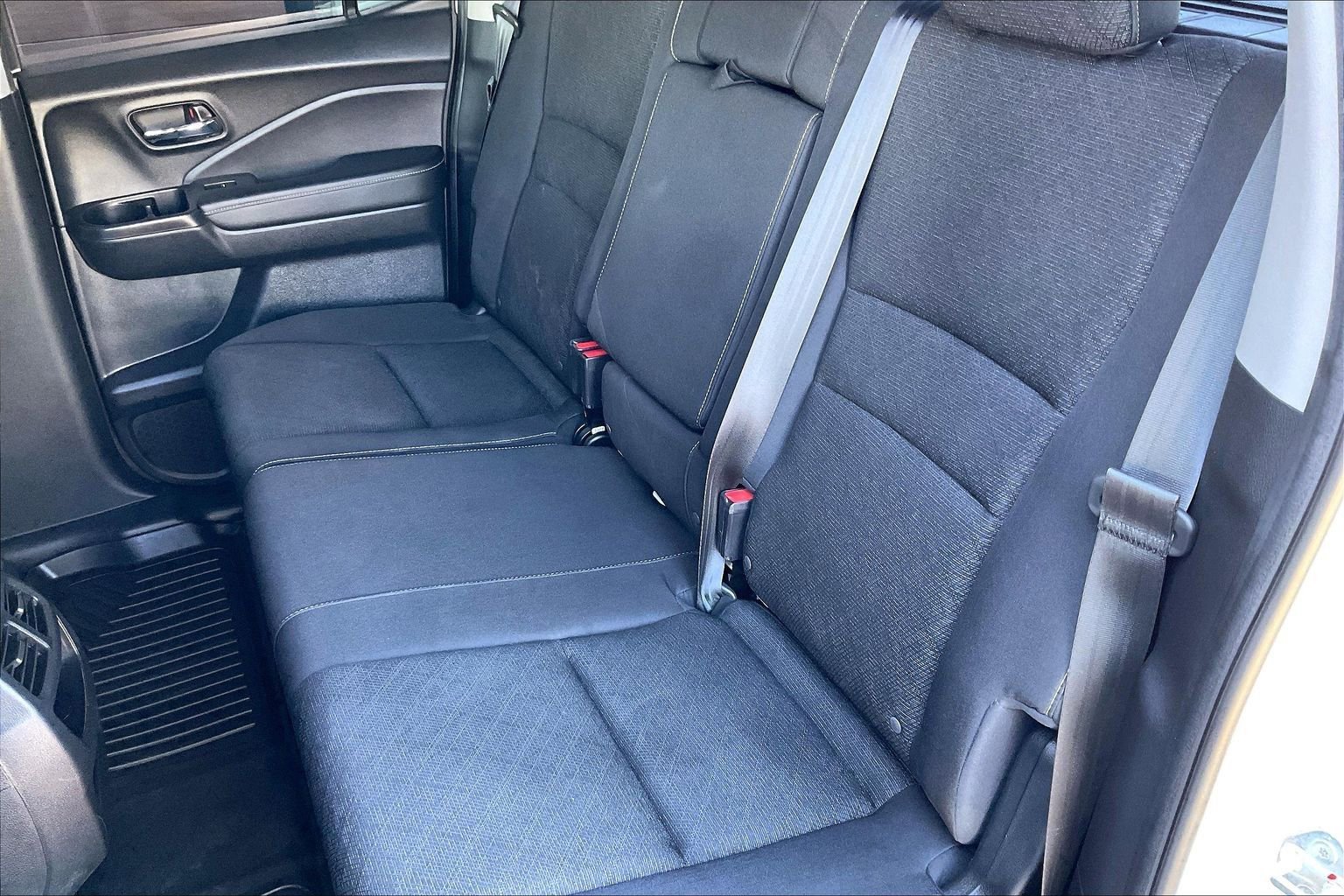 Used 2021 Honda Ridgeline Sport image 17