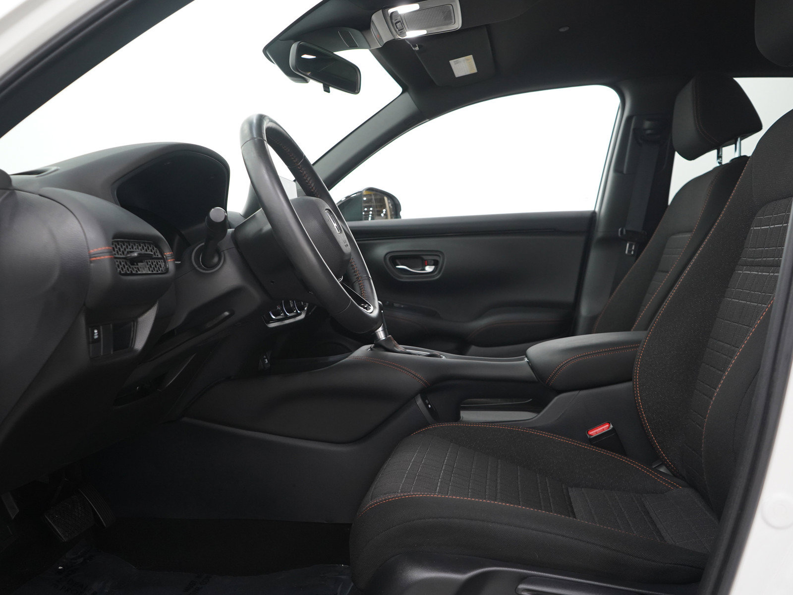 Used 2024 Honda HR-V Sport image 23