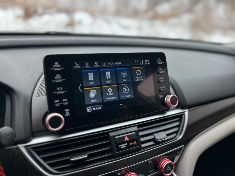 Used 2019 Honda Accord EX image 19