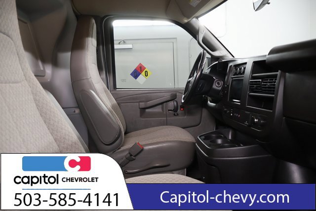 Used 2023 GMC Savana 2500 w/ Driver Convenience Package RWD image 23