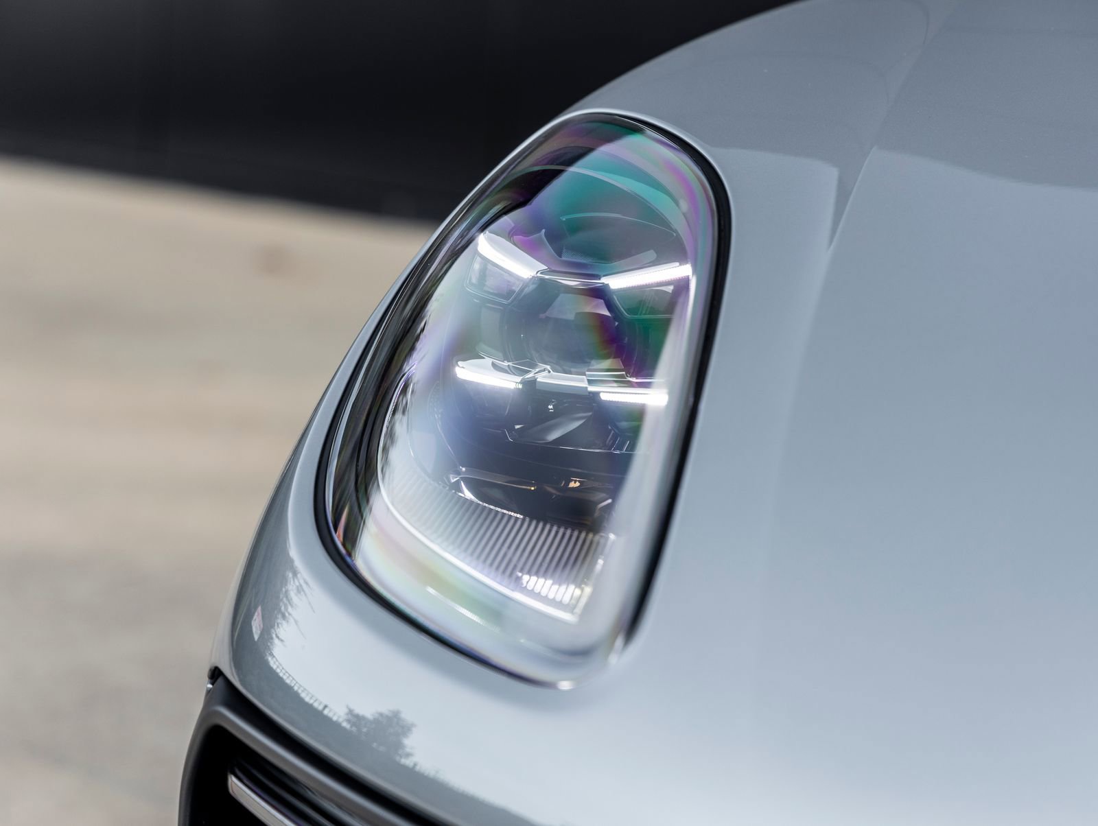 Certified 2026 Porsche Macan AWD/4WD image 19