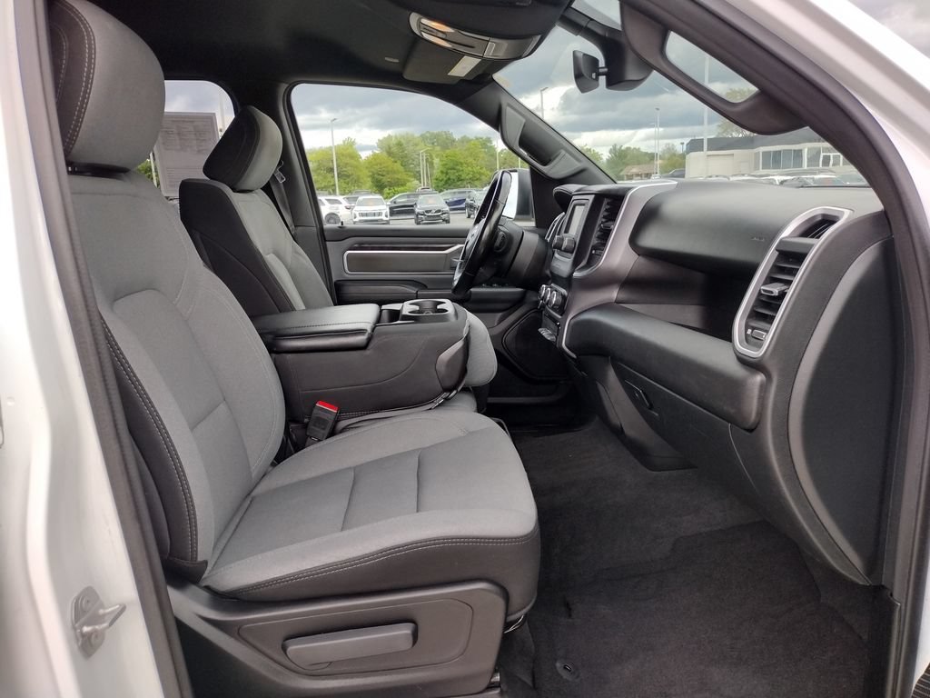 Used 2022 RAM 1500 Big Horn AWD/4WD image 11
