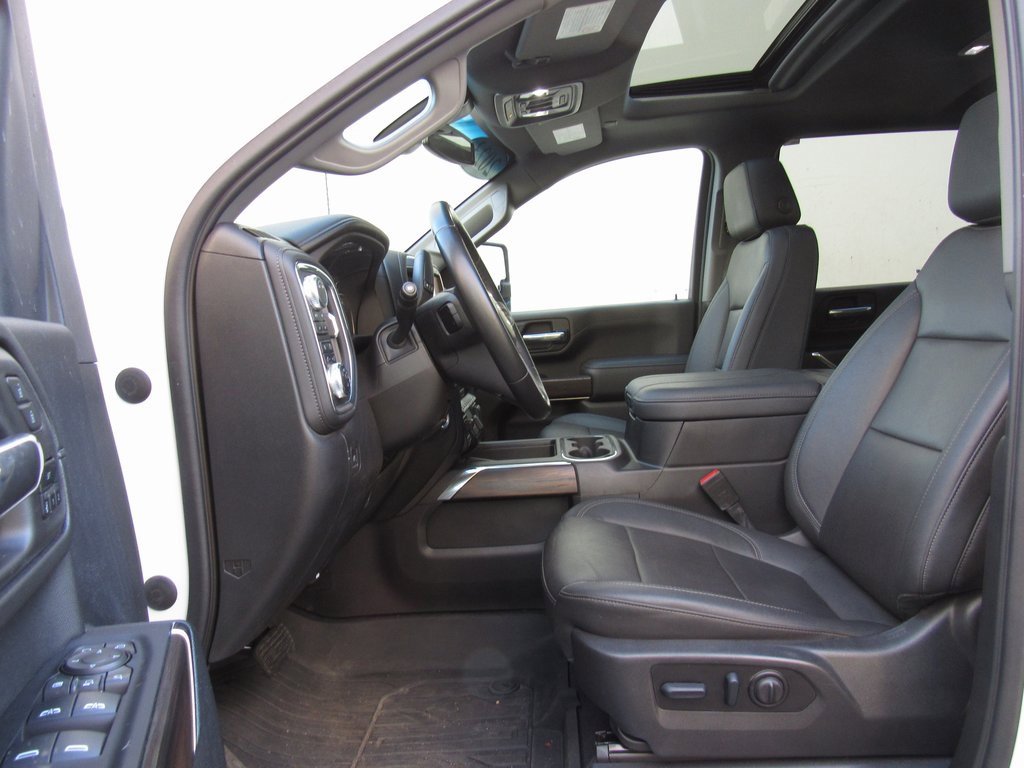 Used 2023 GMC Sierra 3500 SLT w/ SLT Premium Package image 16