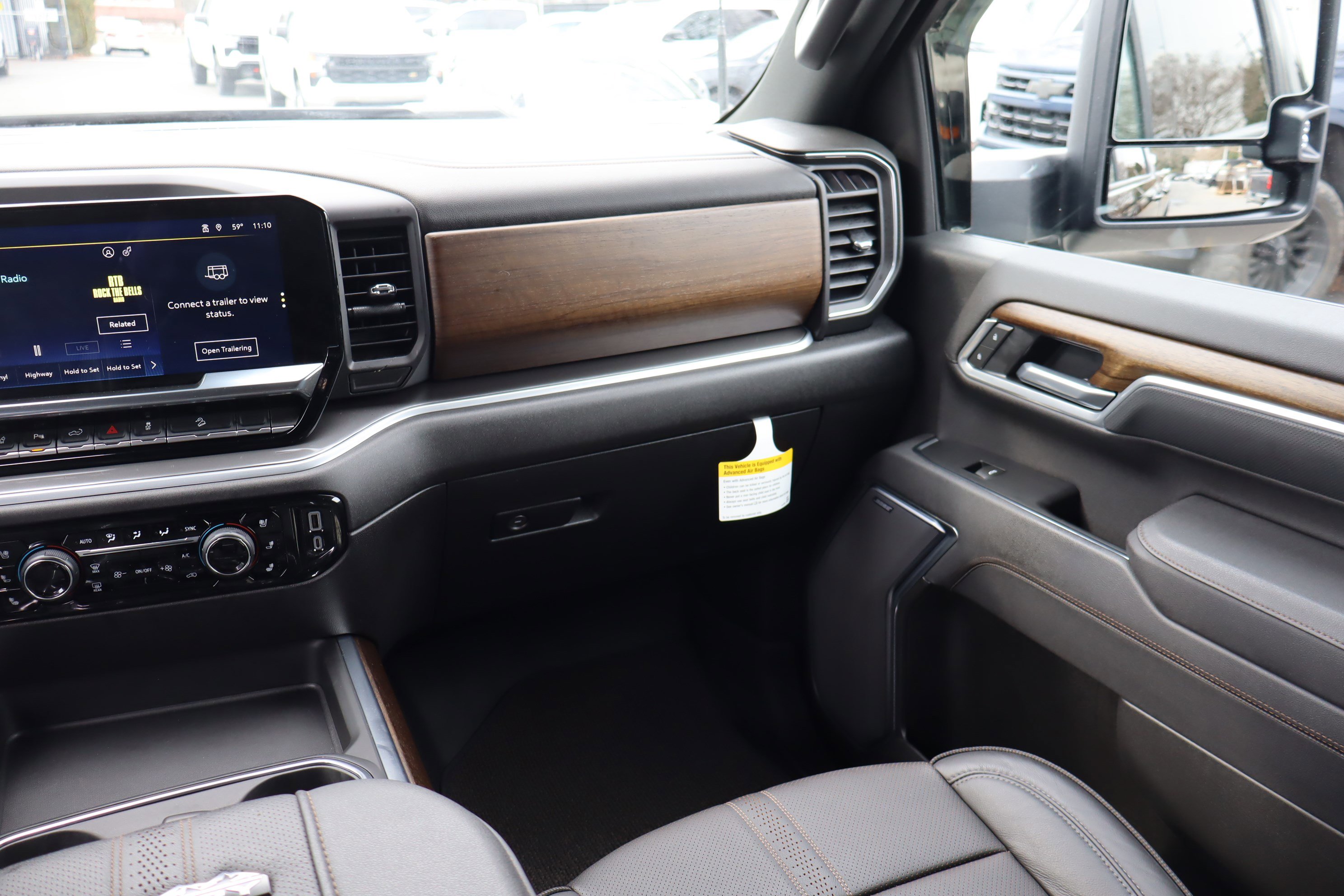 Certified 2025 Chevrolet Silverado 2500 High Country w/ High Country Premium Package image 18