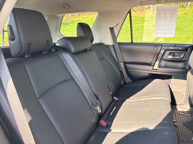 Used 2021 Toyota 4Runner TRD Off-Road Premium w/ Moonroof Package image 15