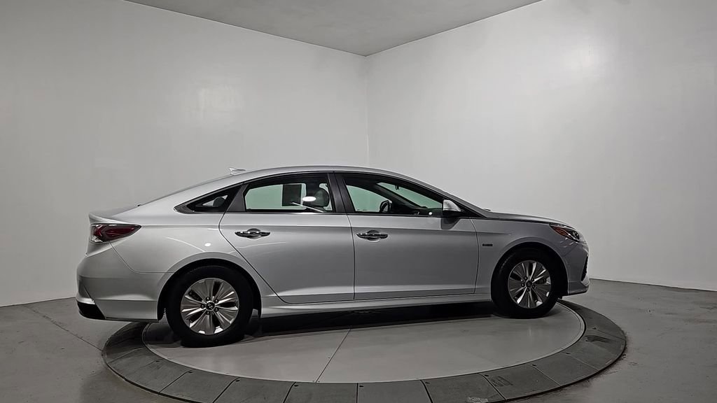 Used 2018 Hyundai Sonata SE image 7
