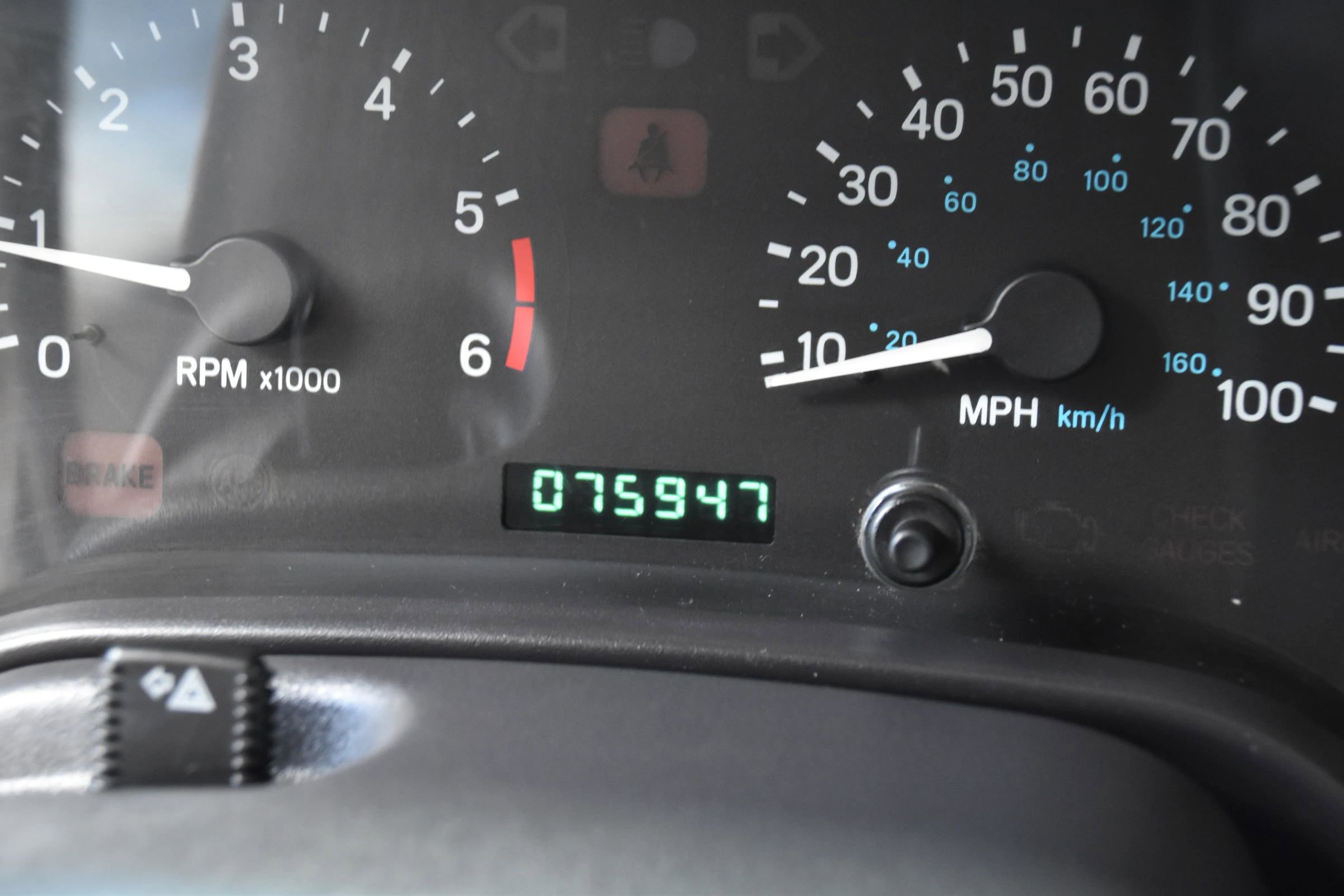 Used 2000 Jeep Wrangler Sport image 17