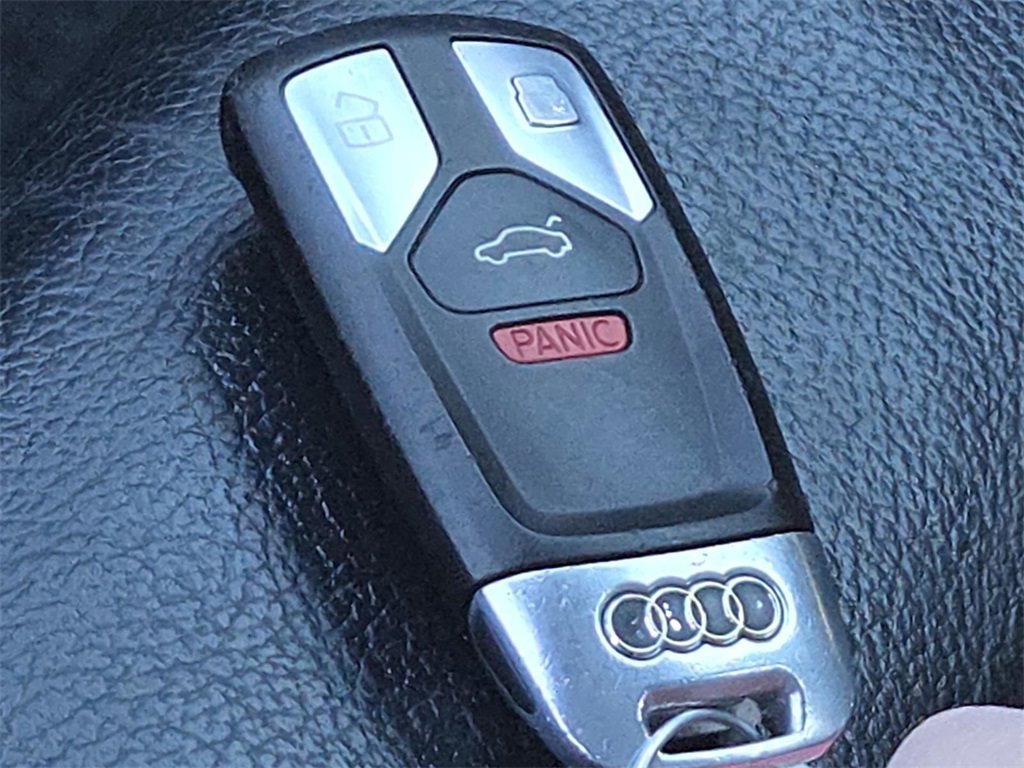 Used 2018 Audi A5 2.0T Premium image 31