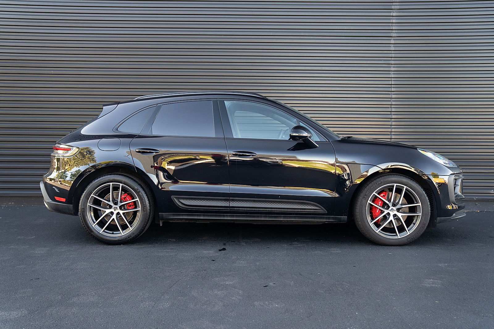 Certified 2026 Porsche Macan S AWD/4WD image 29