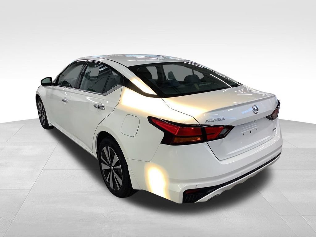 Used 2019 Nissan Altima 2.5 SV AWD/4WD image 2