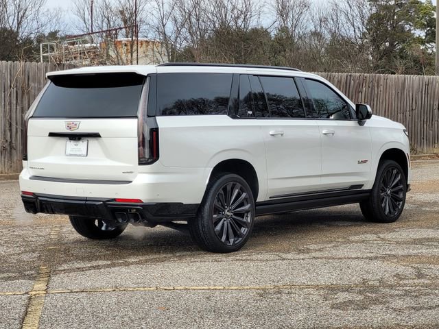Used 2025 Cadillac Escalade ESV V AWD/4WD image 5
