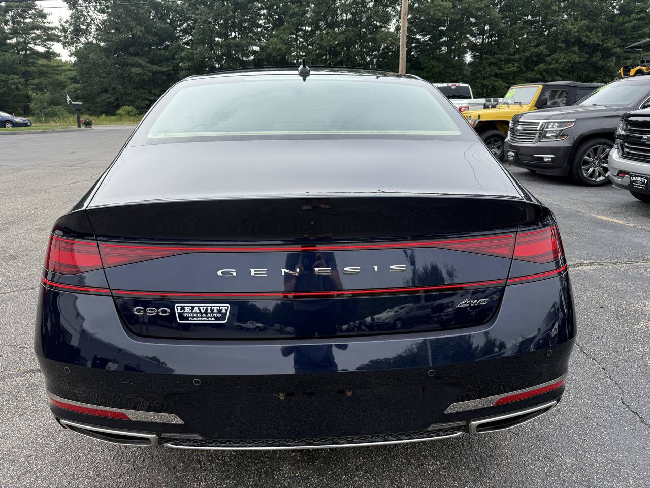 Used 2025 Genesis G90 3.5T AWD/4WD image 13
