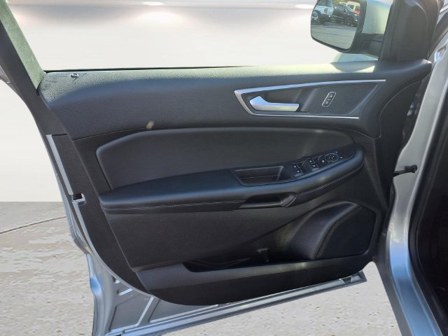 Used 2024 Ford Edge SEL w/ Convenience Package AWD/4WD image 17