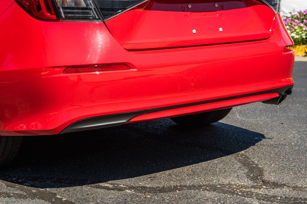 Used 2023 Honda Civic Sport image 9