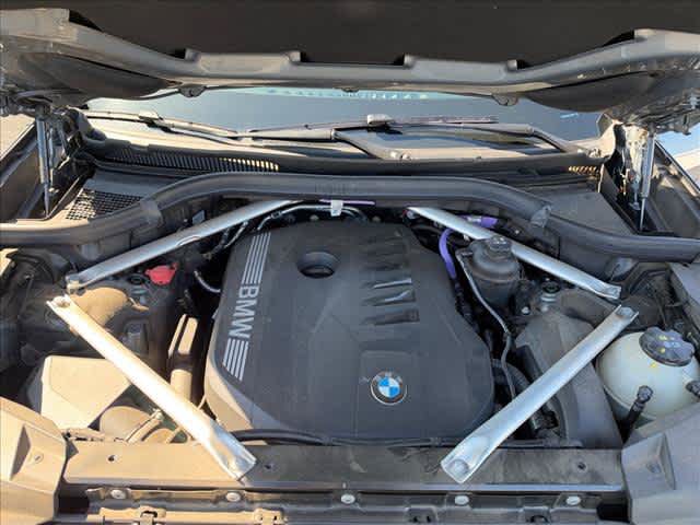 Used 2025 BMW X7 xDrive40i w/ M Sport Package AWD/4WD image 26