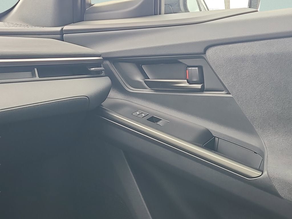 New 2026 Toyota C-HR AWD/4WD image 18