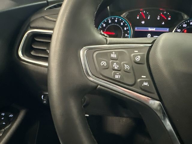 Used 2023 Chevrolet Equinox Premier AWD/4WD image 19