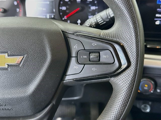 Used 2024 Chevrolet Trax LS w/ LS Convenience Package FWD image 14