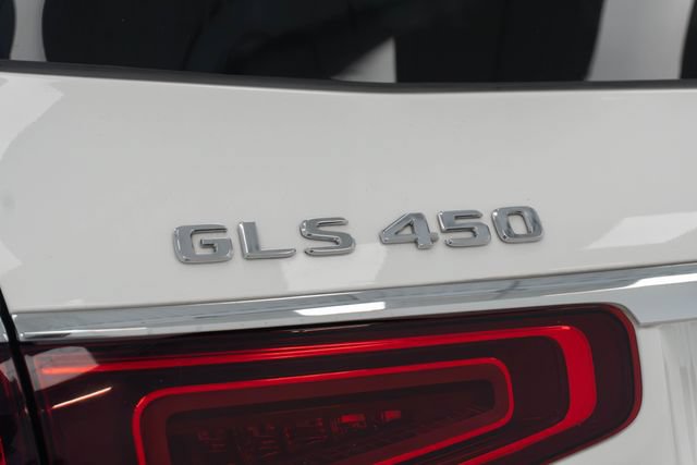 Used 2022 Mercedes-Benz GLS 450 4MATIC image 10