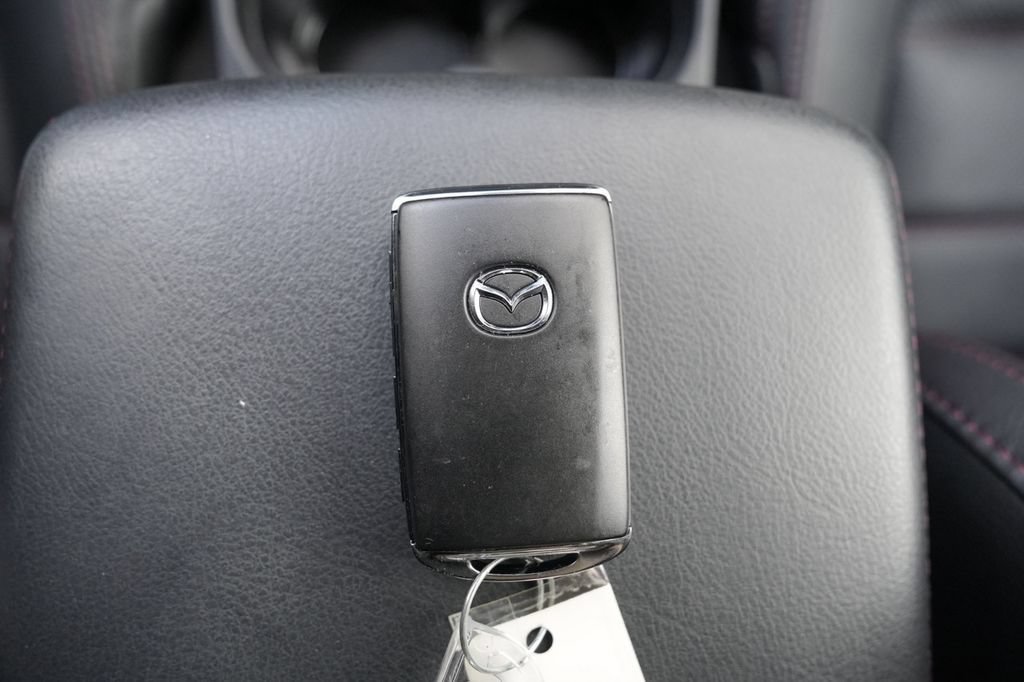 Used 2023 MAZDA CX-5 Carbon Edition AWD/4WD image 38