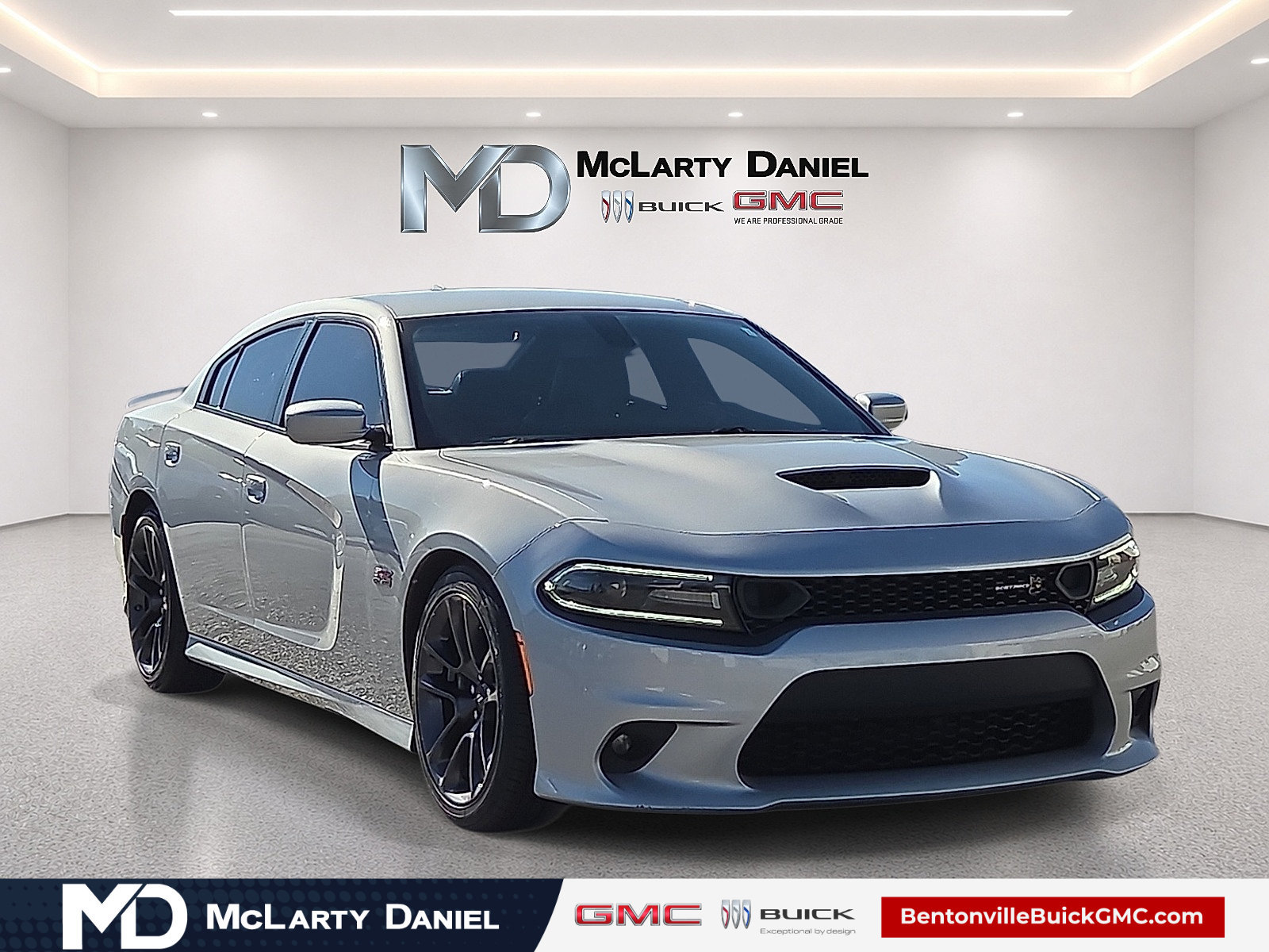 Used 2020 Dodge Charger Scat Pack w/ Plus Group RWD image 1