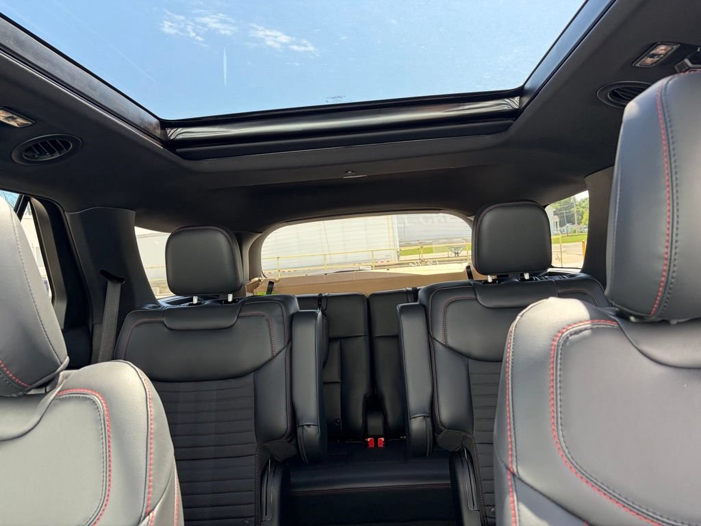 New 2026 Ford Explorer ST-Line w/ ST-Line Street Pack AWD/4WD image 46