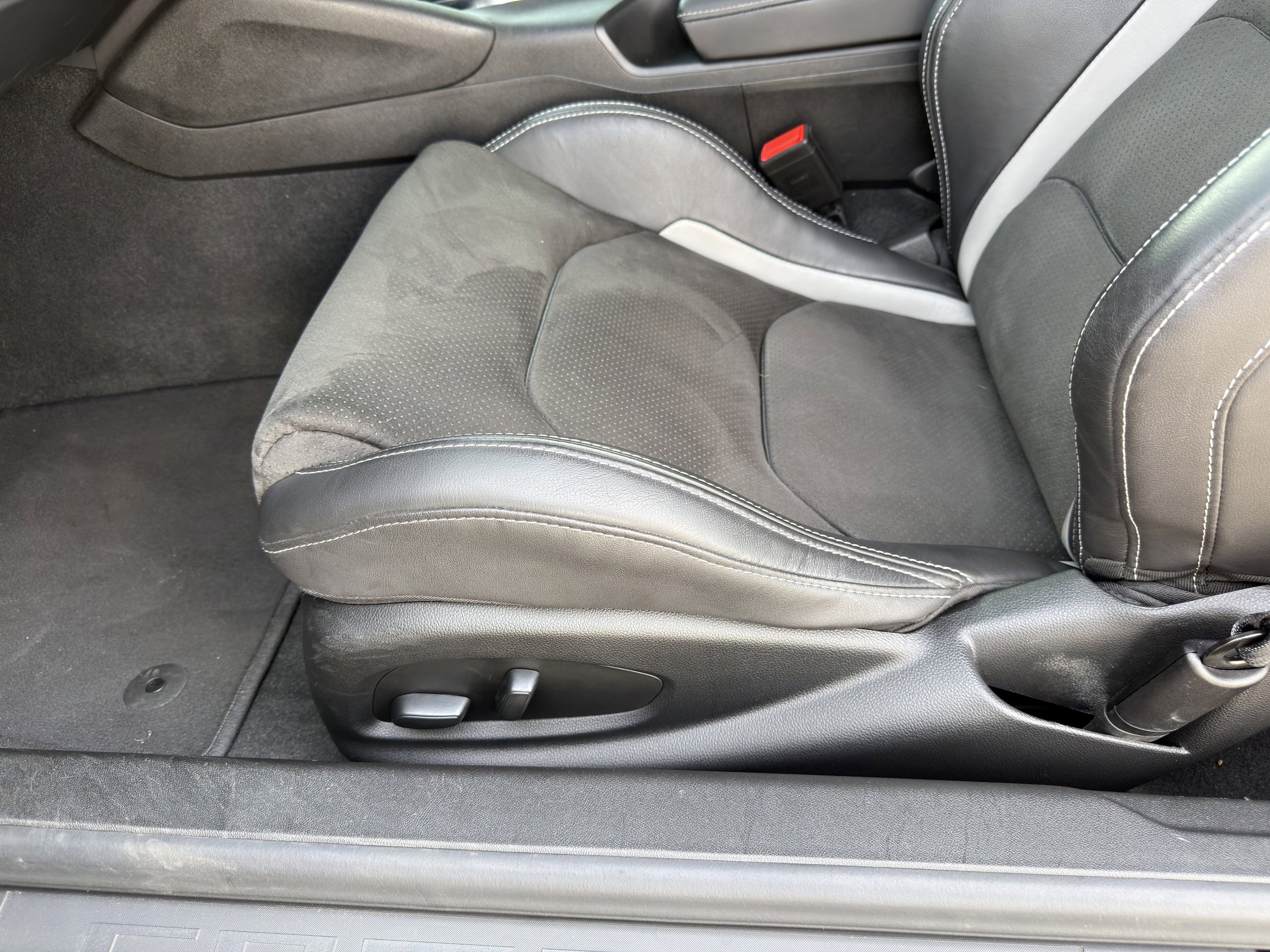 Used 2023 Chevrolet Camaro SS image 19