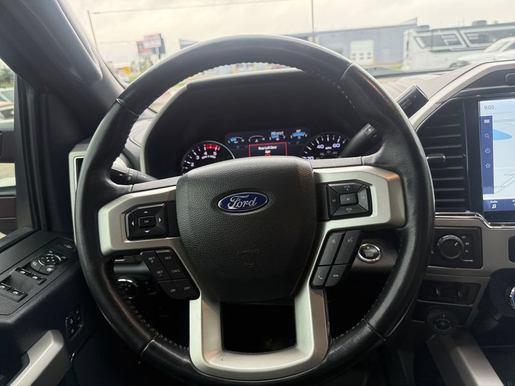 Used 2022 Ford F350 Lariat w/ Lariat Ultimate Package AWD/4WD image 27