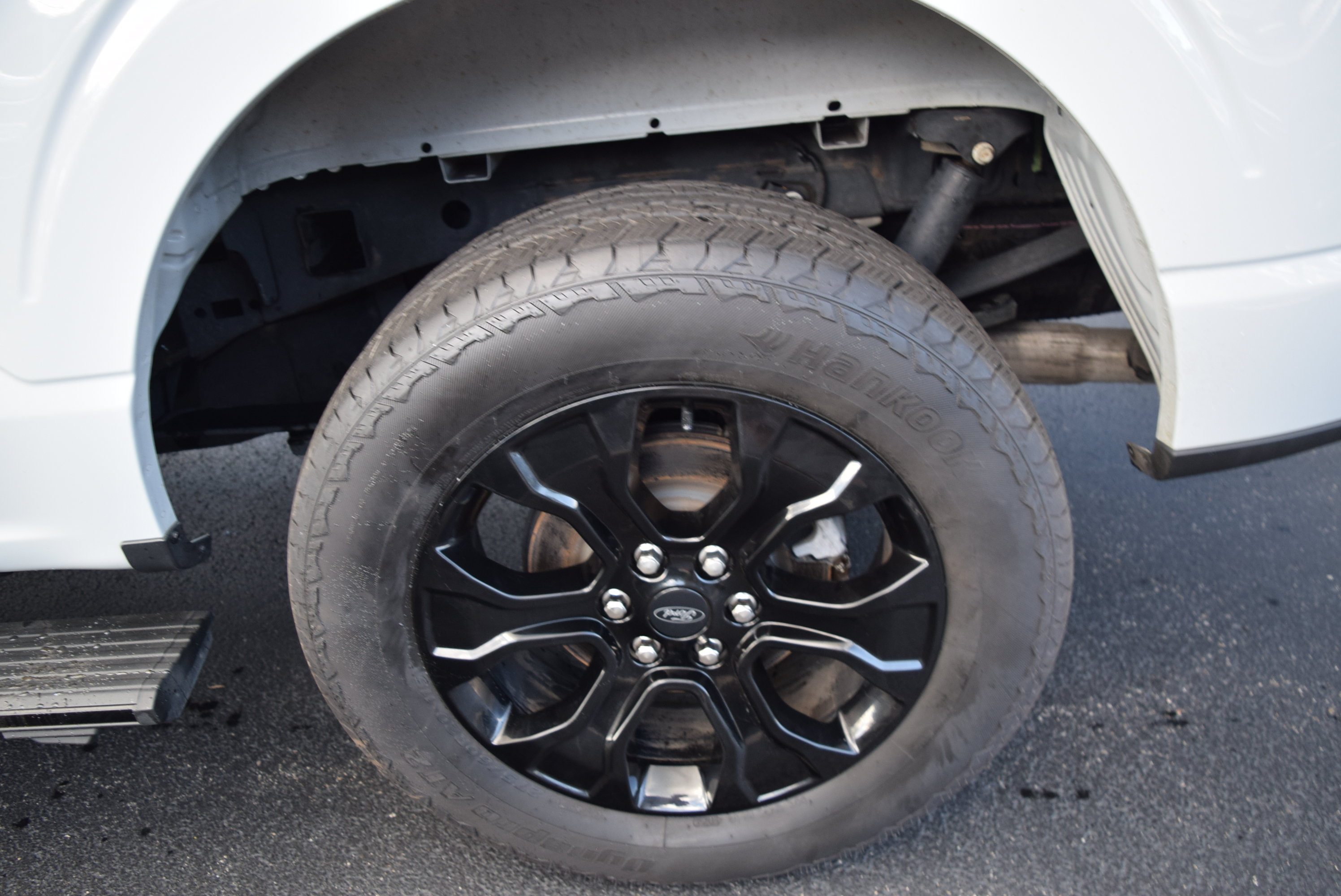 Used 2023 Ford F150 Lariat w/ Equipment Group 502A High AWD/4WD image 8