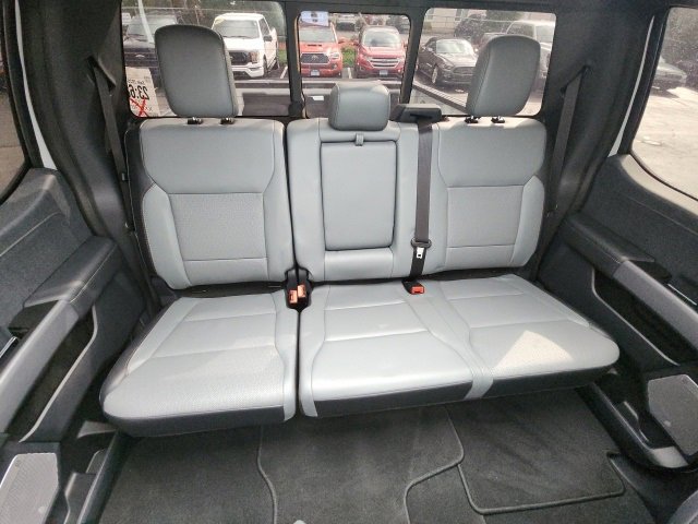 Used 2024 Ford F150 Lightning Lariat image 34