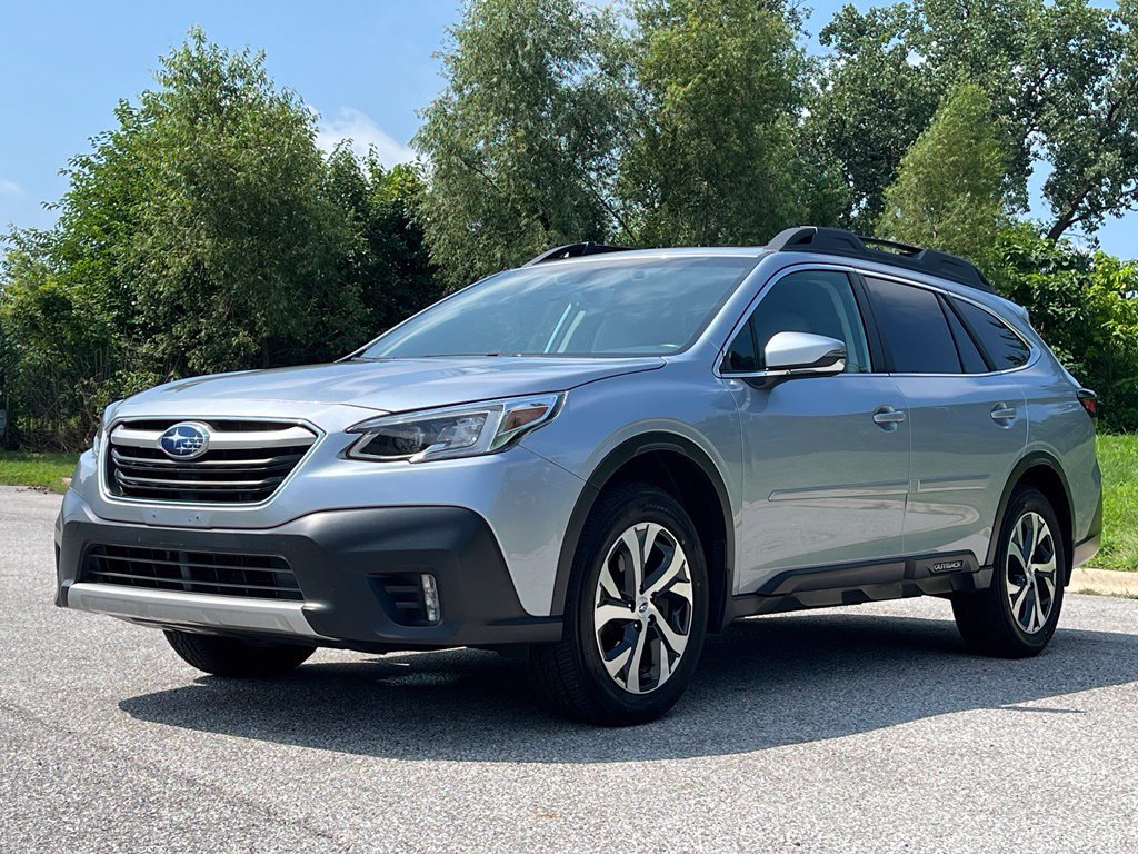 Used 2021 Subaru Outback Limited XT w/ Popular Package #2 AWD/4WD image 3