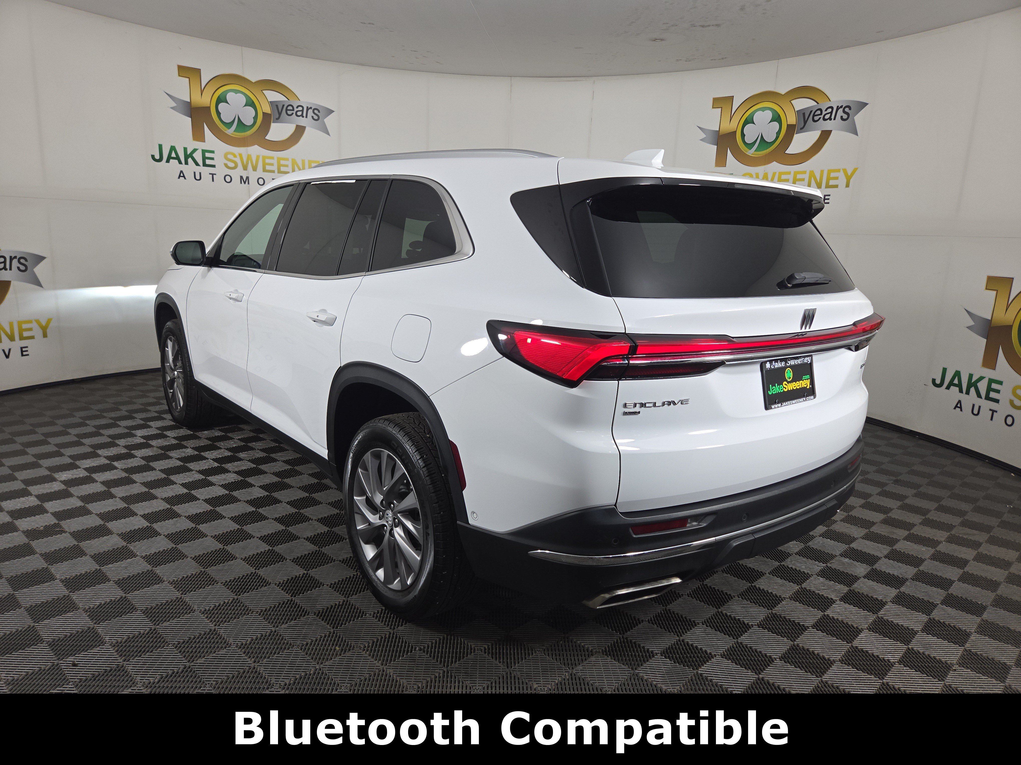 Used 2025 Buick Enclave Preferred w/ Super Cruise Package AWD/4WD image 6