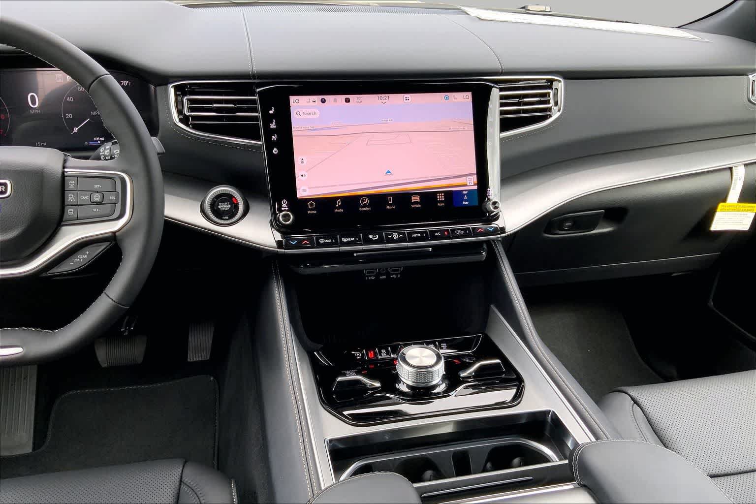 New 2026 Jeep Grand Wagoneer L Limited AWD/4WD image 13