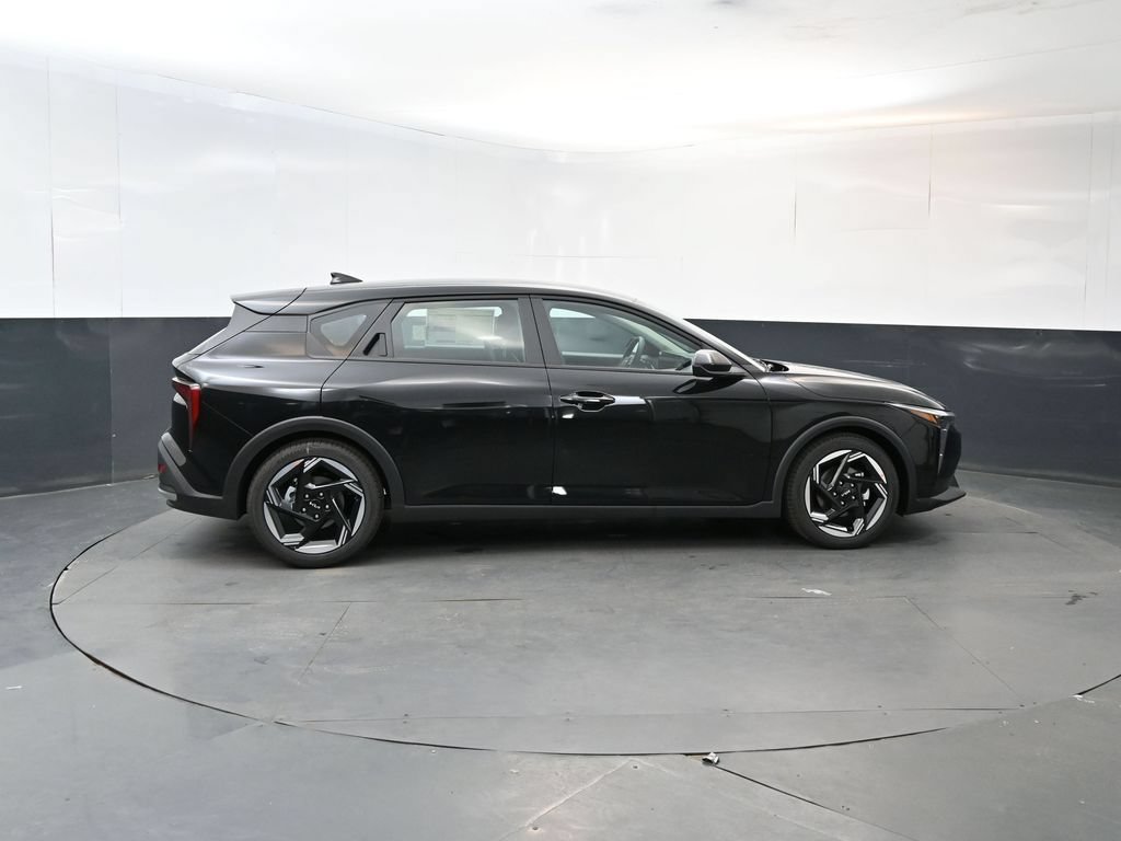 New 2026 Kia K4 EX FWD image 6