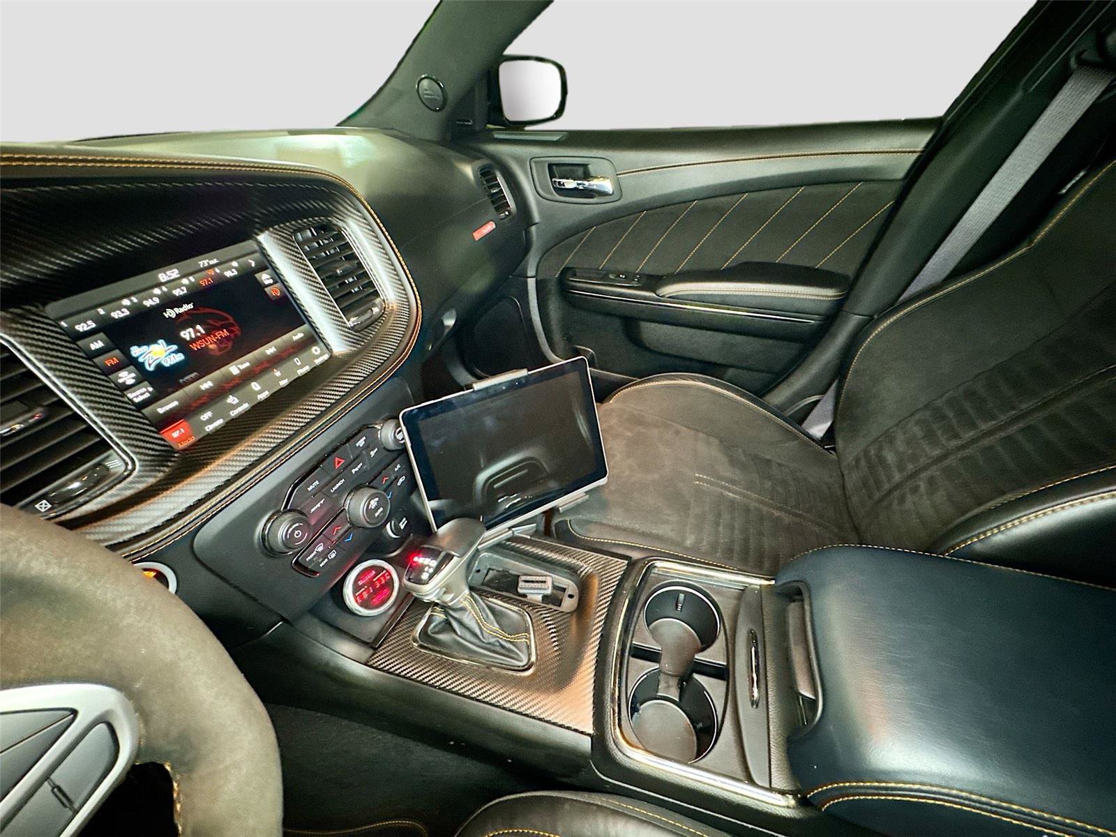Used 2023 Dodge Charger SRT Hellcat RWD image 8