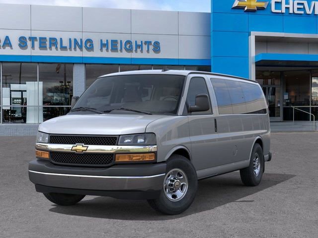 New 2026 Chevrolet Express 3500 LT w/ LT Preferred Equipment Group RWD image 7