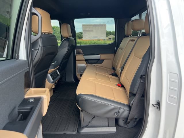 New 2026 Ford F350 4x4 Crew Cab Super Duty image 12