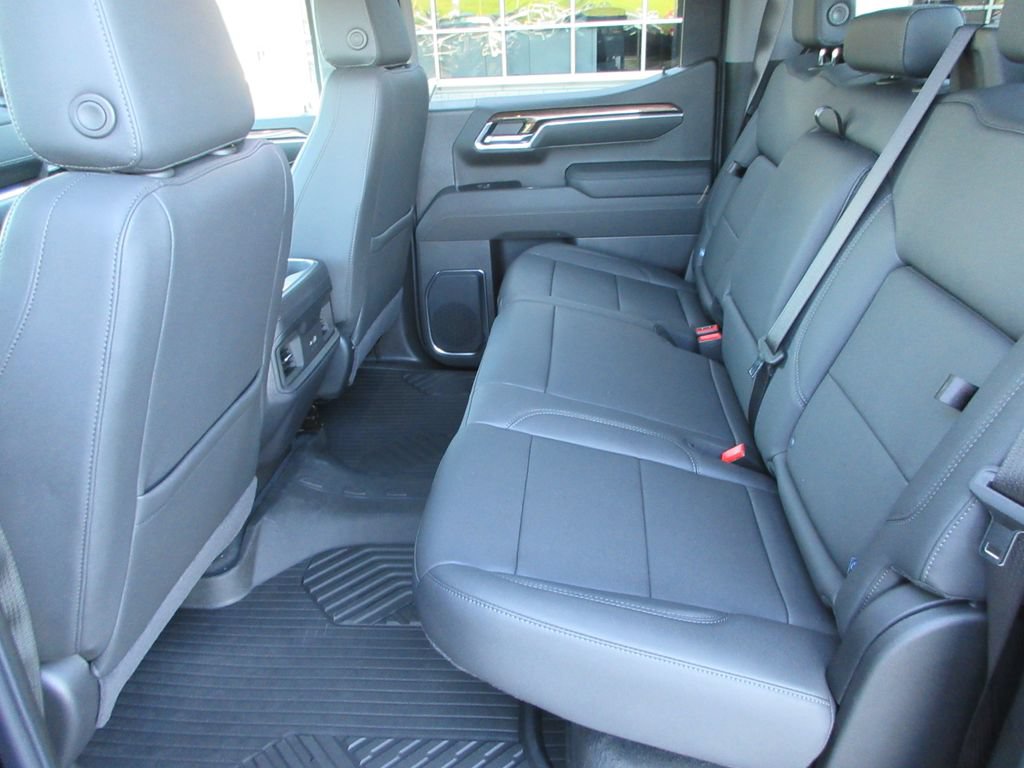 New 2026 Chevrolet Silverado 1500 LT Trail Boss w/ Convenience Package II AWD/4WD image 15