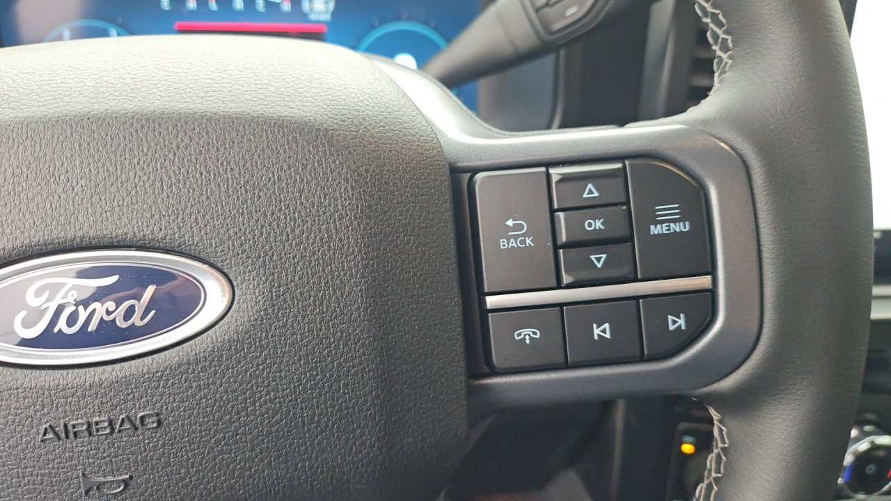 New 2026 Ford F250 Lariat w/ Black Appearance Package image 12