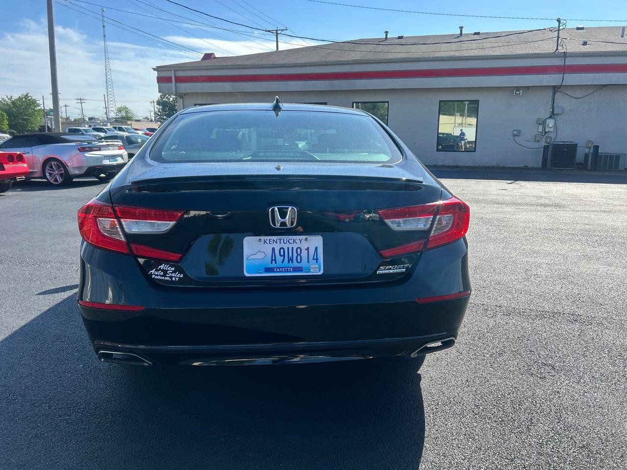 Used 2022 Honda Accord Sport image 6